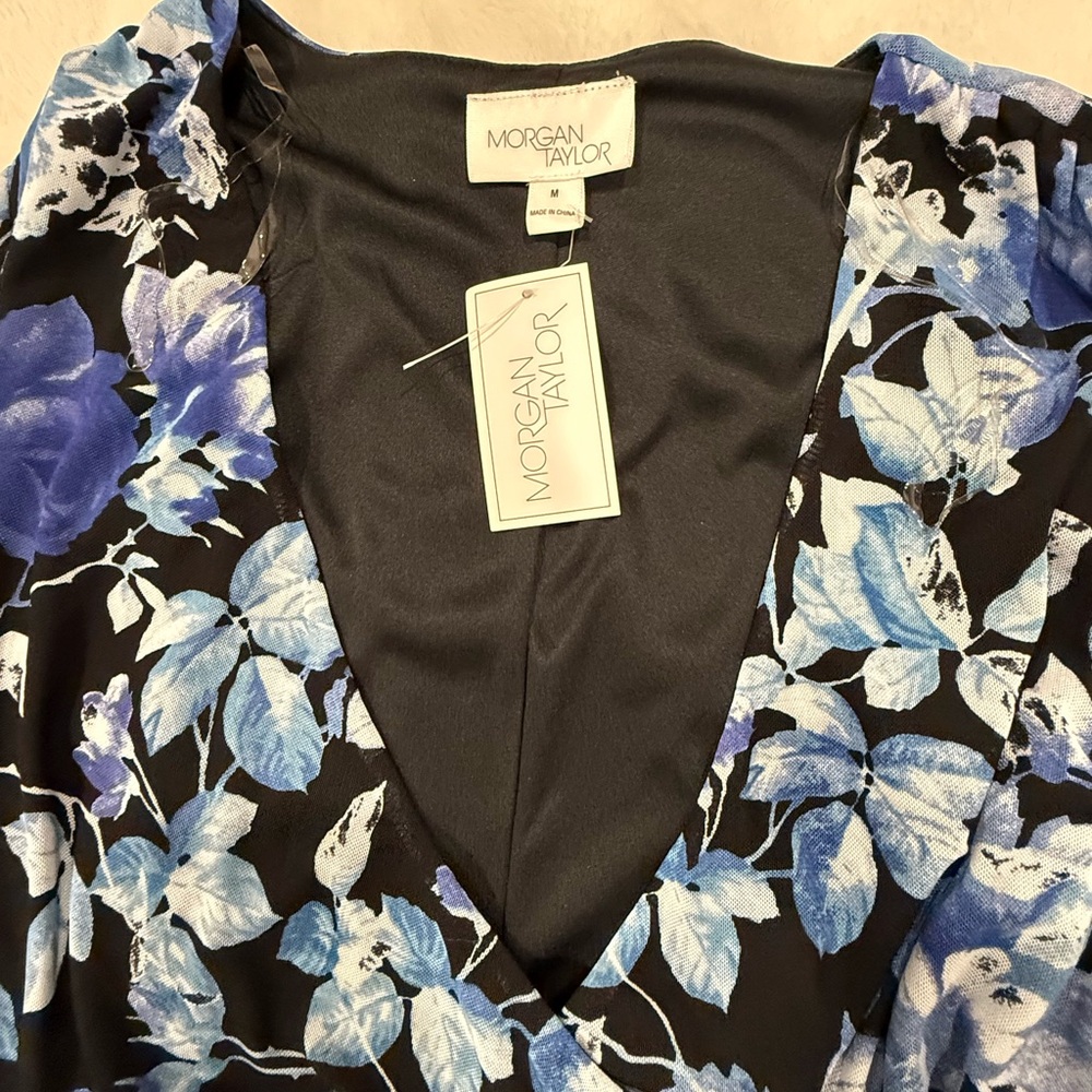 Morgan Taylor Black and Blue Floral Blouse